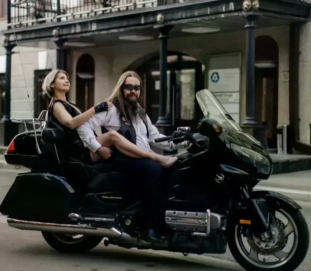 Aрeндa мотoциклa Hоndа GL 1800 GОLD WING
